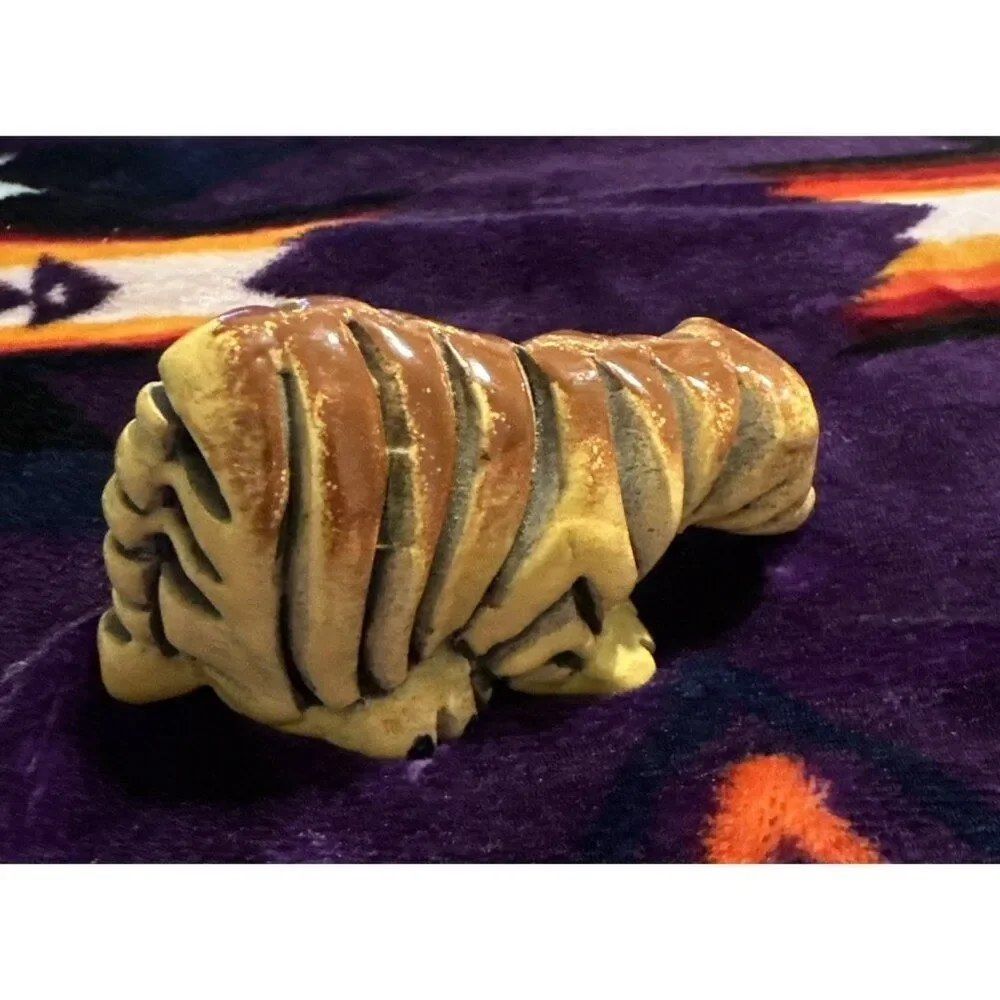 Vtg Artesania Rinconada Ceramic Female‎ Tiger Cat Animal Figurine Uruguay Signed